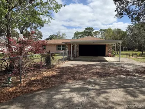 5389 S Bob White Dr, Homosassa, FL 34446