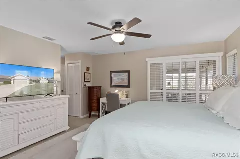 Bedroom - 3955 E Arbor Lakes Dr, Hernando, FL 34442 photo 6 of 6