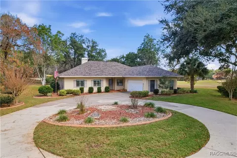 3365 N Bent Tree Pt, Lecanto, FL 34461