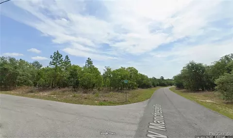 6681 W Manchester Dr, Dunnellon, FL 34434