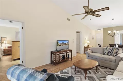 Living - 110 E Glassboro Ct #7A, Hernando, FL 34442 photo 3 of 3