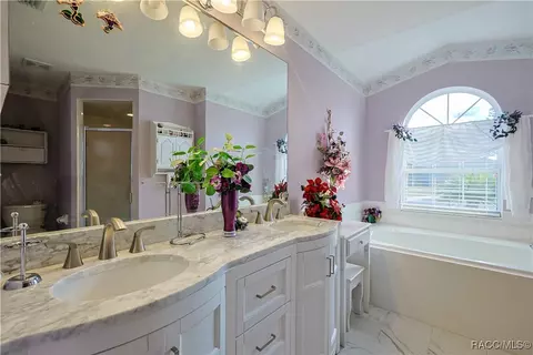 Bath - 3719 E Lake Todd Dr, Hernando, FL 34442 photo 3 of 5