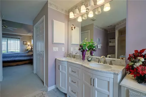 Bath - 3719 E Lake Todd Dr, Hernando, FL 34442 photo 2 of 5