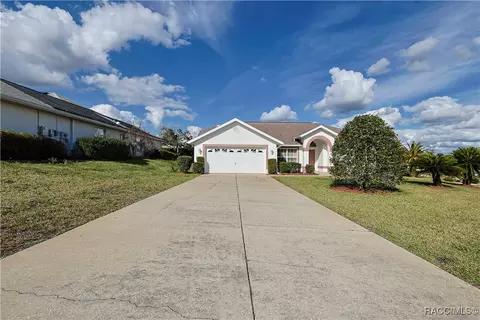 3719 E Lake Todd Dr, Hernando, FL 34442