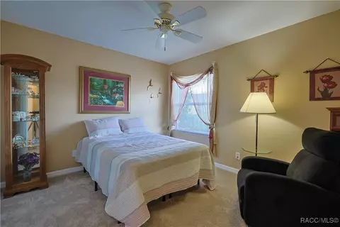 Bedroom - 3719 E Lake Todd Dr, Hernando, FL 34442 photo 6 of 7