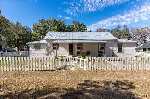 503 Lake St, Inverness, FL 34450