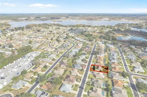 View/Area - 3622 E Arbor Lakes Dr, Hernando, FL 34442 photo 2 of 6