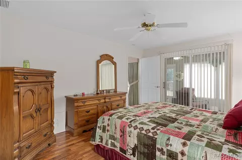 Bedroom - 3622 E Arbor Lakes Dr, Hernando, FL 34442 photo 2 of 4