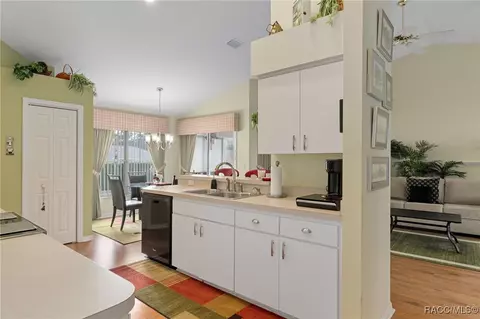 Kitchen - 3622 E Arbor Lakes Dr, Hernando, FL 34442 photo 1 of 3