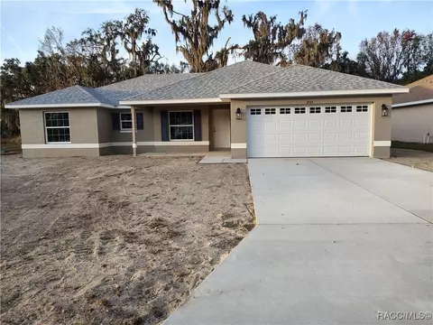 1035 Heron Point Dr, Inverness, FL 34453