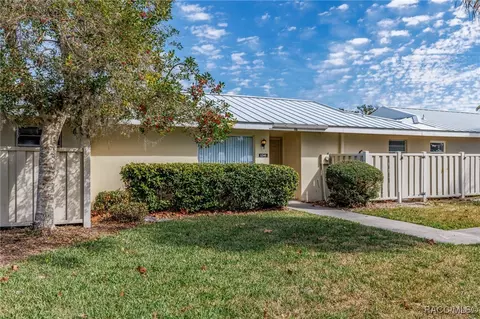11346 W Bayshore Dr, Crystal River, FL 34429