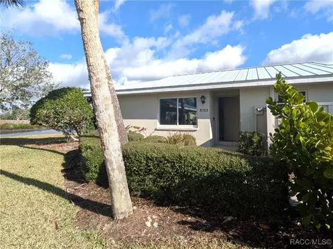 11576 W Kingfisher Ct, Crystal River, FL 34429