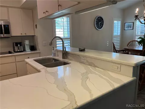 Kitchen - 3844 E Lake Todd Dr, Hernando, FL 34442 photo 4 of 6