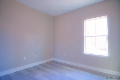 Bedroom - 5805 SW 157th Loop, Ocala, FL 34473 photo 4 of 8