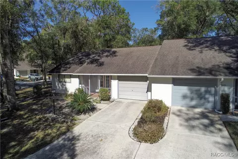 579 W Cherry Laurel Ct, Beverly Hills, FL 34465