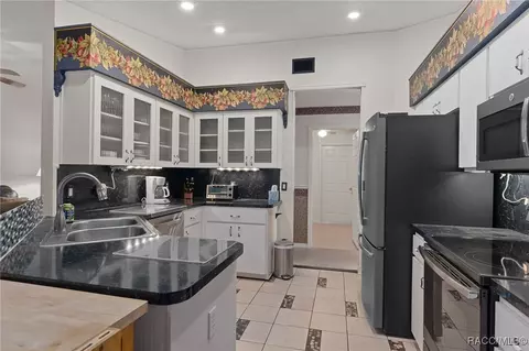 Kitchen - 3548 E Cove Park Trl, Hernando, FL 34442 photo 1 of 5