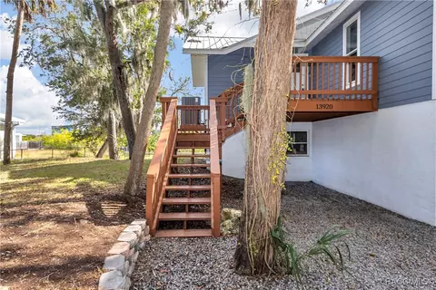 Exterior - 13920 W Evers Ct, Crystal River, FL 34429 photo 3 of 11
