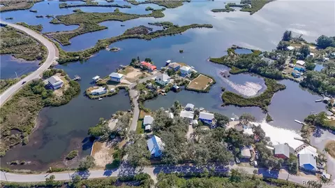 View/Area - 13920 W Evers Ct, Crystal River, FL 34429 photo 7 of 17