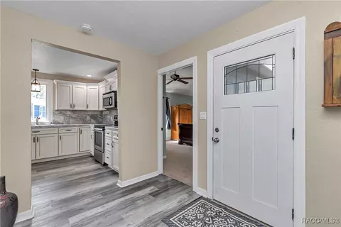 Entry Way - 13920 W Evers Ct, Crystal River, FL 34429 photo 3 of 3