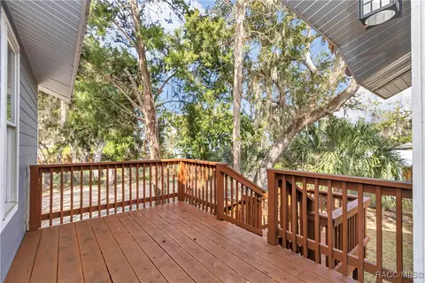 Exterior - 13920 W Evers Ct, Crystal River, FL 34429 photo 6 of 11