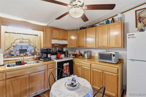 4294 E Van Ness Rd, Hernando, FL 34442 photo 13