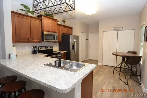 Kitchen - 113 Whitland Way, Saint Augustine, FL 32086 photo 2 of 4