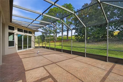 Exterior - 1861 N Eagle Chase Dr, Hernando, FL 34442 photo 4 of 11