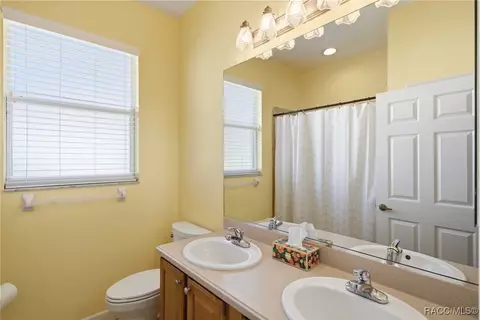 Bath - 1861 N Eagle Chase Dr, Hernando, FL 34442 photo 4 of 4