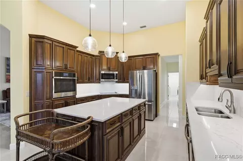 Kitchen - 1861 N Eagle Chase Dr, Hernando, FL 34442 photo 4 of 5