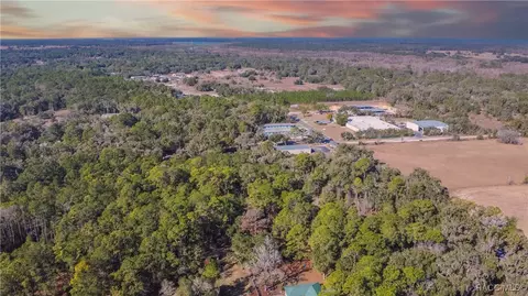 2319 W Wildflower Ct, Dunnellon, FL 34434
