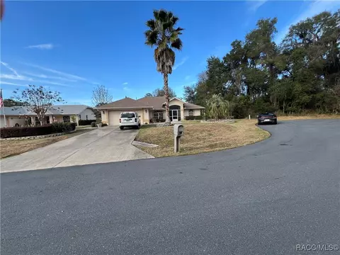 2564 E Chivalry Ct, Hernando, FL 34442 photo 16