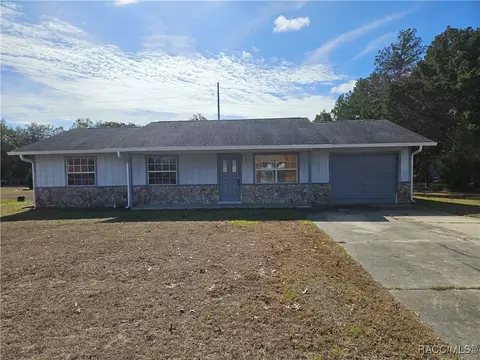 7370 W 7 Rivers Dr, Crystal River, FL 34429