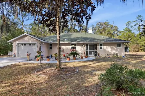 11905 W Caladium St, Crystal River, FL 34428