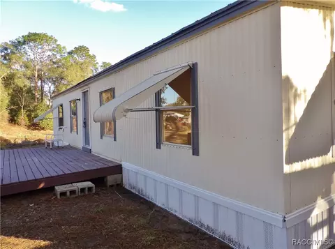 7990 Emerald Ln, Floral City, FL 34436