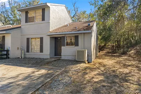 1913 Silverwood St, Inverness, FL 34453