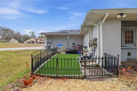 Exterior - 226 E Hartford St, Hernando, FL 34442 photo 8 of 10