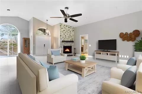Living - 226 E Hartford St, Hernando, FL 34442 photo 3 of 5