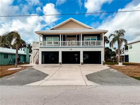 1820 NW 20th Ave, Crystal River, FL 34428