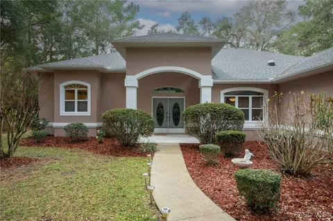 4396 N Forest Lake Dr, Hernando, FL 34442