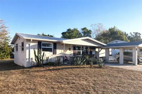 95 S Fillmore St, Beverly Hills, FL 34465