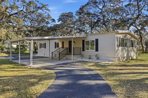 100 Kostka Dr, Brooksville, FL 34604