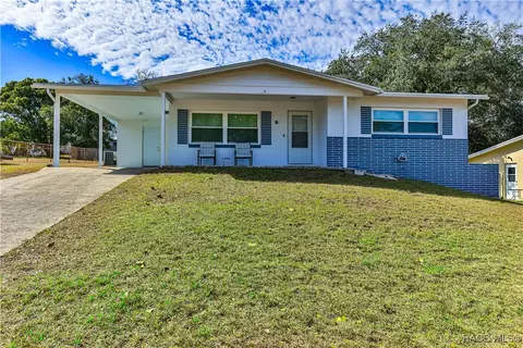 22 Roosevelt Blvd, Beverly Hills, FL 34465