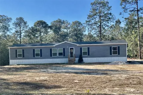 6580 W Mable Ln, Dunnellon, FL 34433