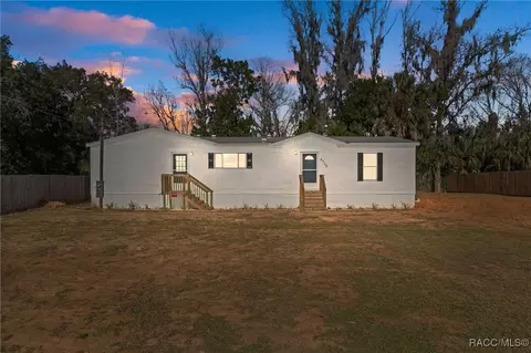 6705 W Park Dr, Homosassa, FL 34446