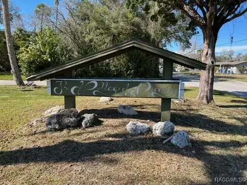 17301740 SE 1640 Se 3rd 3rd 2nd Ct, Crystal River, FL 34429