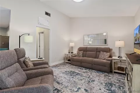 Living - 802 E Hillsborough Ct, Hernando, FL 34442 photo 2 of 7