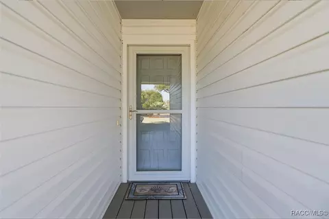 Entry Way - 802 E Hillsborough Ct, Hernando, FL 34442 photo 1 of 3