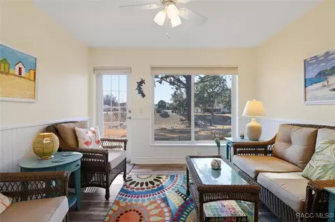 Living - 802 E Hillsborough Ct, Hernando, FL 34442 photo 6 of 7
