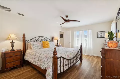 Bedroom - 3658 E Arbor Lakes Dr, Hernando, FL 34442 photo 1 of 4