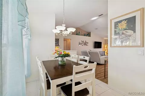 Dining - 3658 E Arbor Lakes Dr, Hernando, FL 34442 photo 2 of 3